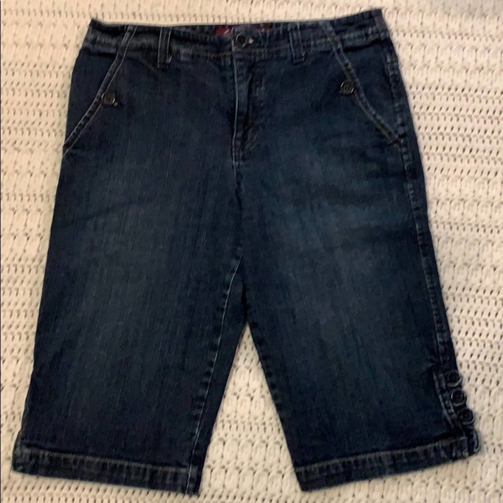 Gloria Vanderbilt Denim‎ Capris Women’s Size 10